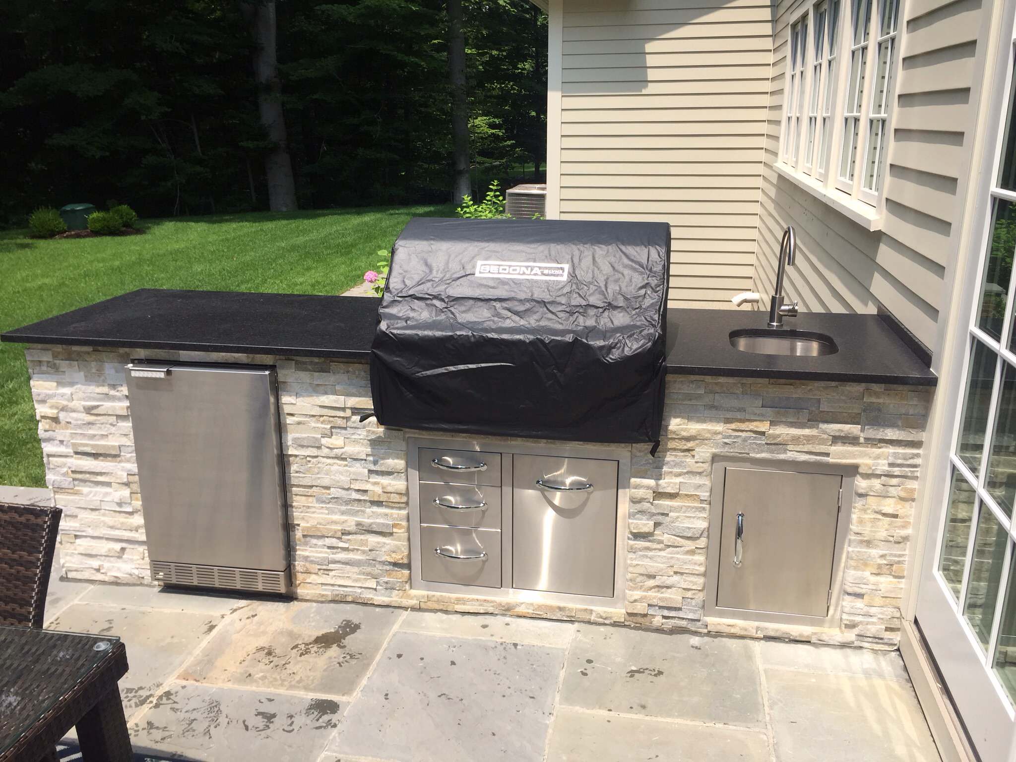 Manny and Sairah's Outdoor kitchen