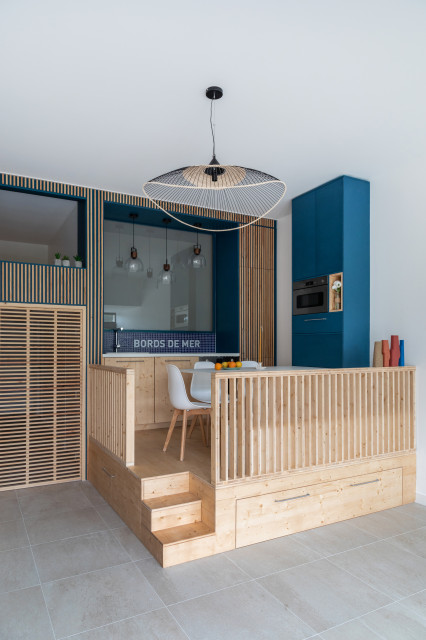 Les bords de mer beach-style-kitchen