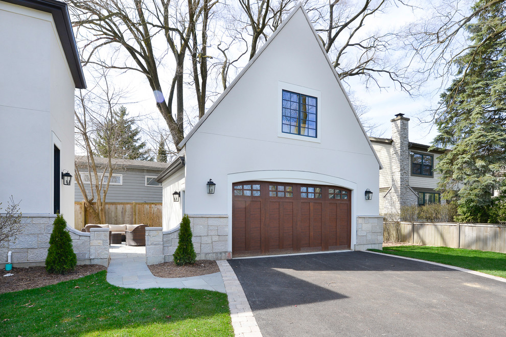 Mid-sized transitional detached two-car garage in Chicago.