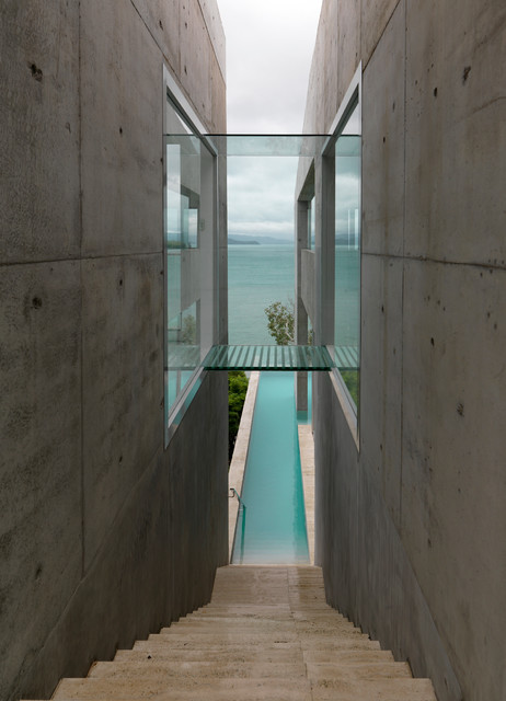 Solis, Hamilton Island industrial-pool