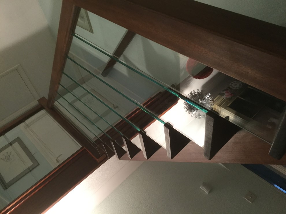Sapele Hardwood with Glass
