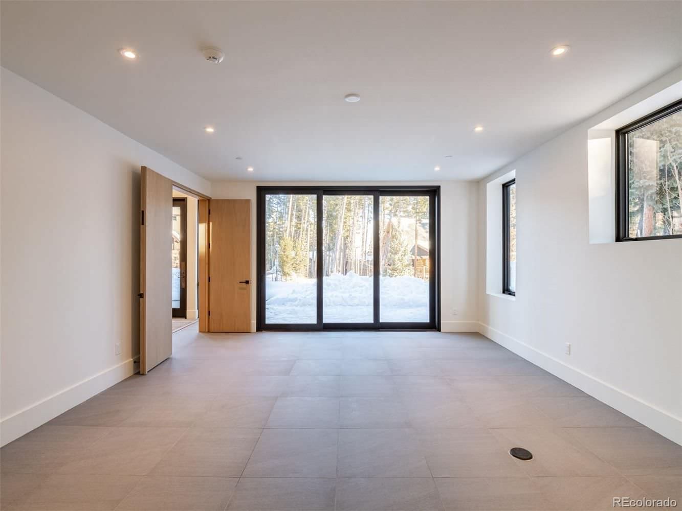 27 Boulder cir