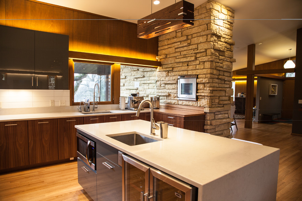 This is an example of a midcentury kitchen in Other.