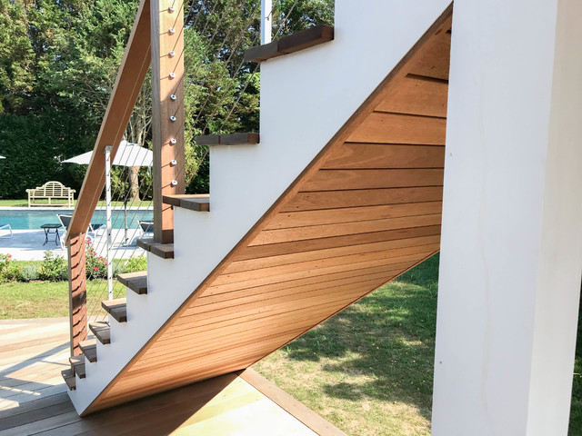 Mahogany Staircase modern-treppen