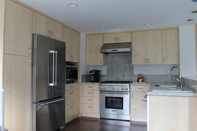 Light, Bright and Modern - Fields Cabinets contemporary-kitchen