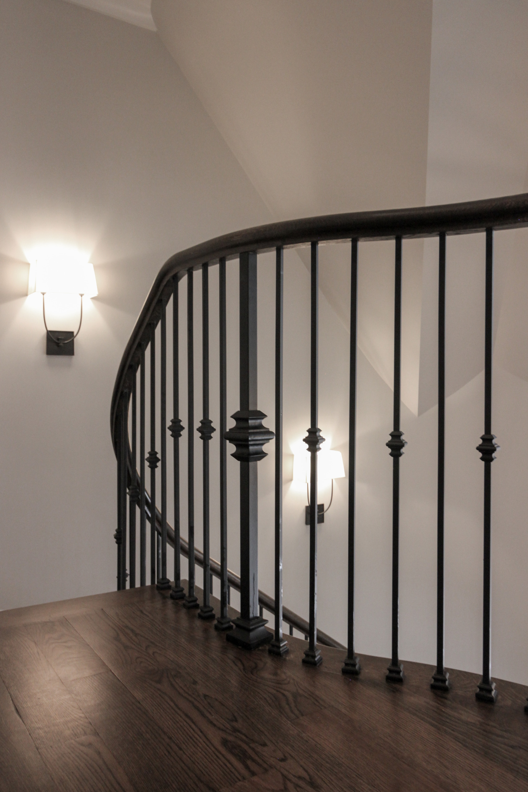 86_ Gorgeous Floating Curved Staircase, McLean VA 22066