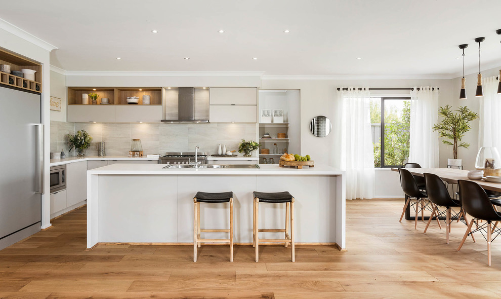 Contemporary kitchen in Melbourne.