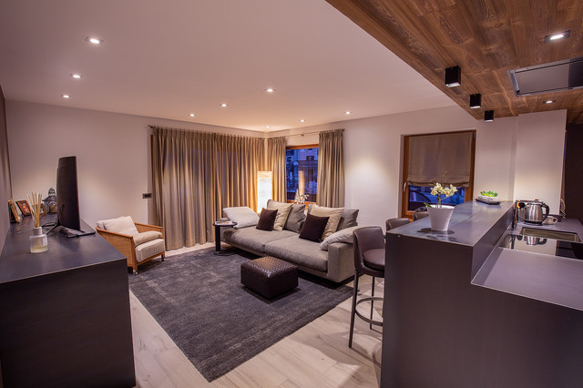 House 7005 modern-living-room