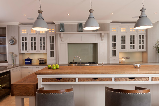 Hammersmith Grove Painted Kitchen traditional-kitchen