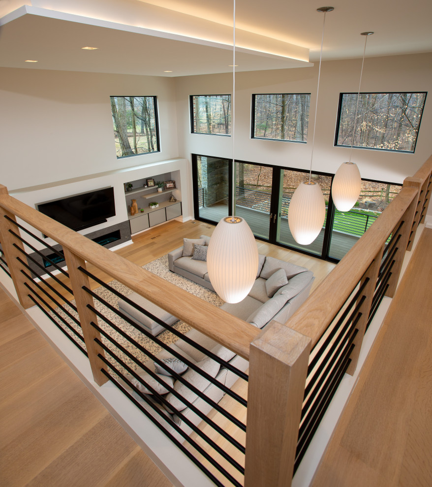Transitional home design photo in DC Metro