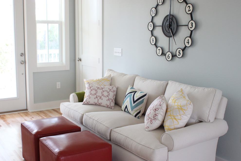 Beach style living room in Minneapolis.