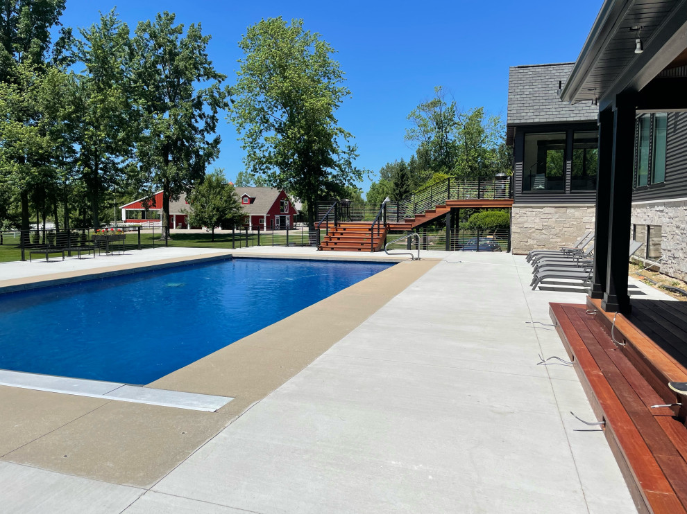 Modern backyard rectangular pool in Grand Rapids.