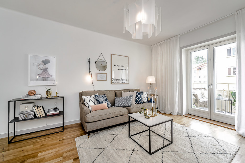 Transitional living room in Stockholm.