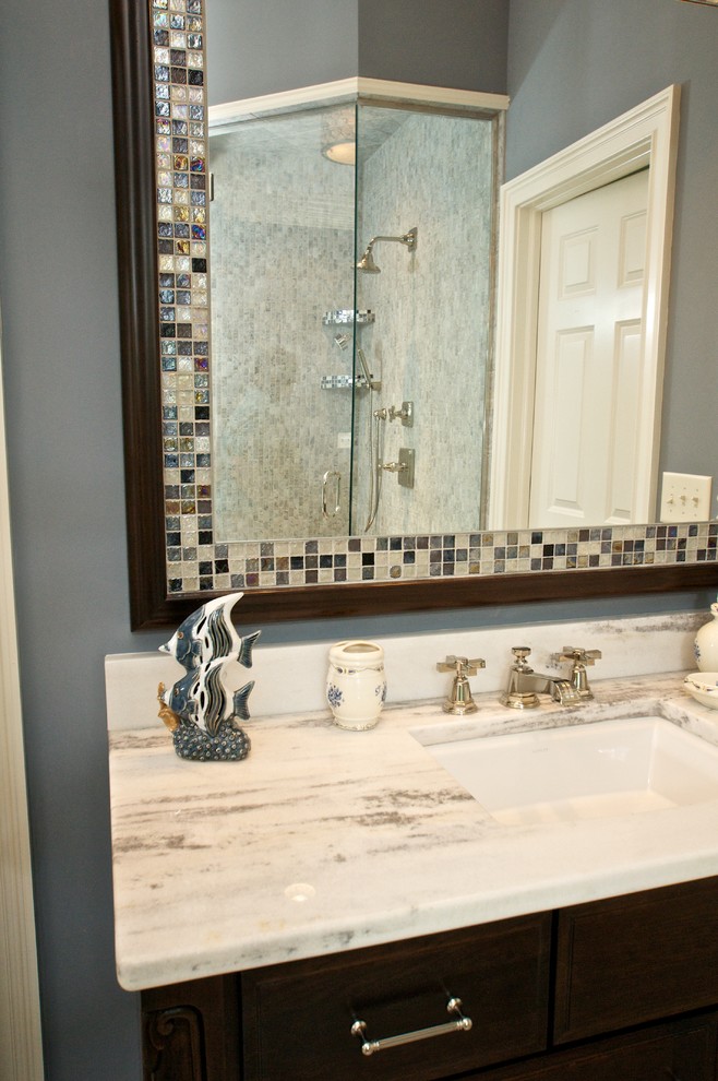 Williamsburg Bathroom shades of blue