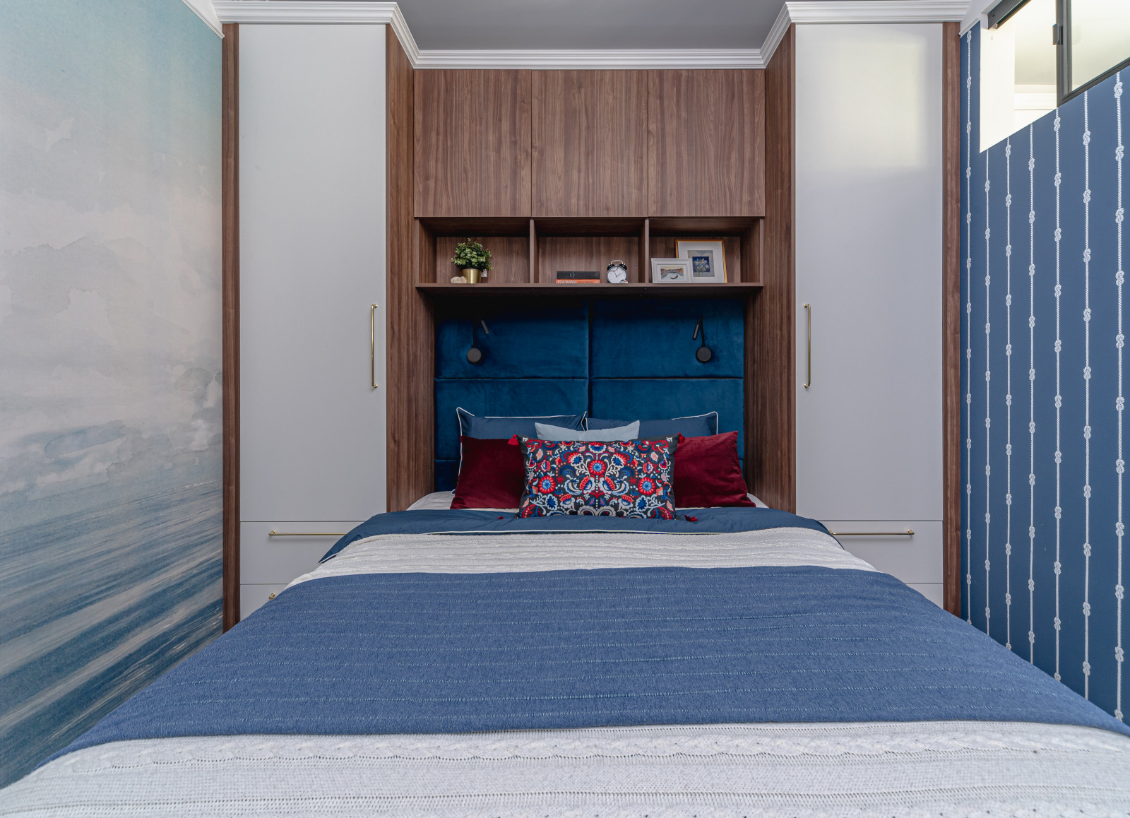 Дом на берегу