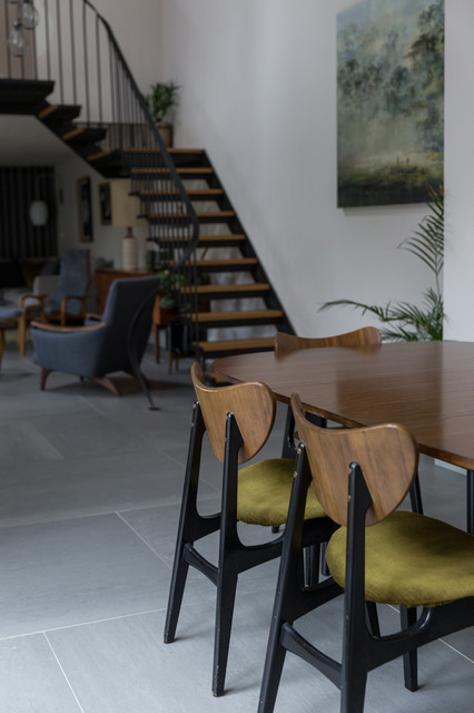 The Barn Conversion retro-matplats