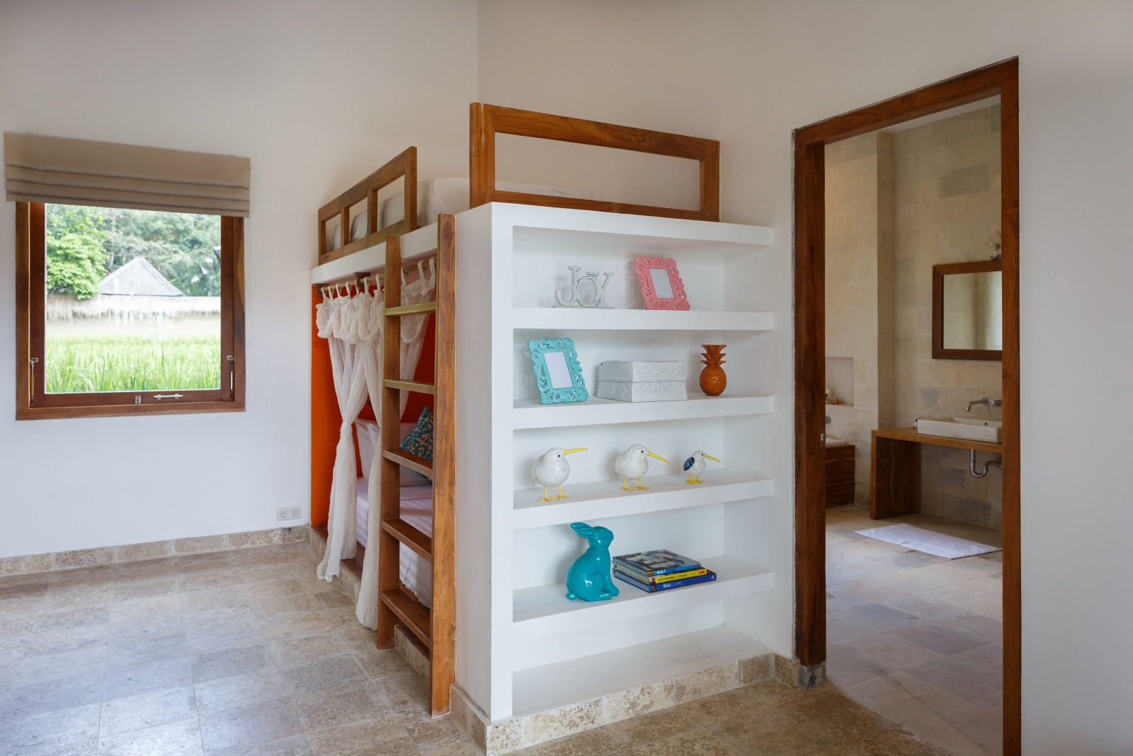 Вилла All Saints