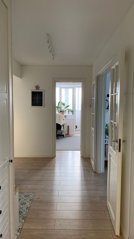 Прихожая Яркий Сканди