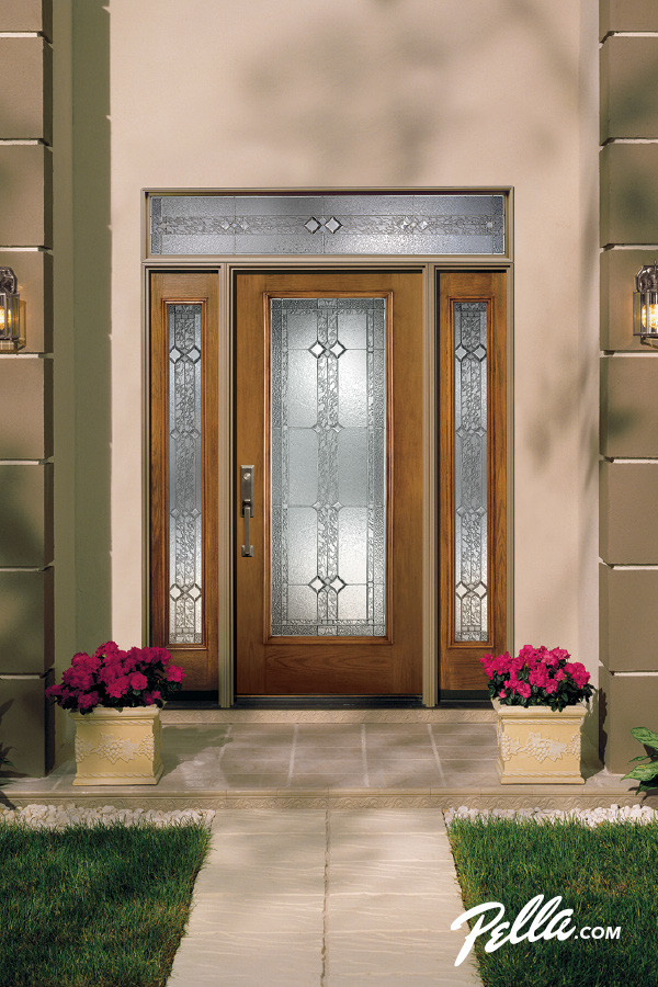 Pella® ProLine entry doors add lowmaintenance, highperformance style Traditional Entry