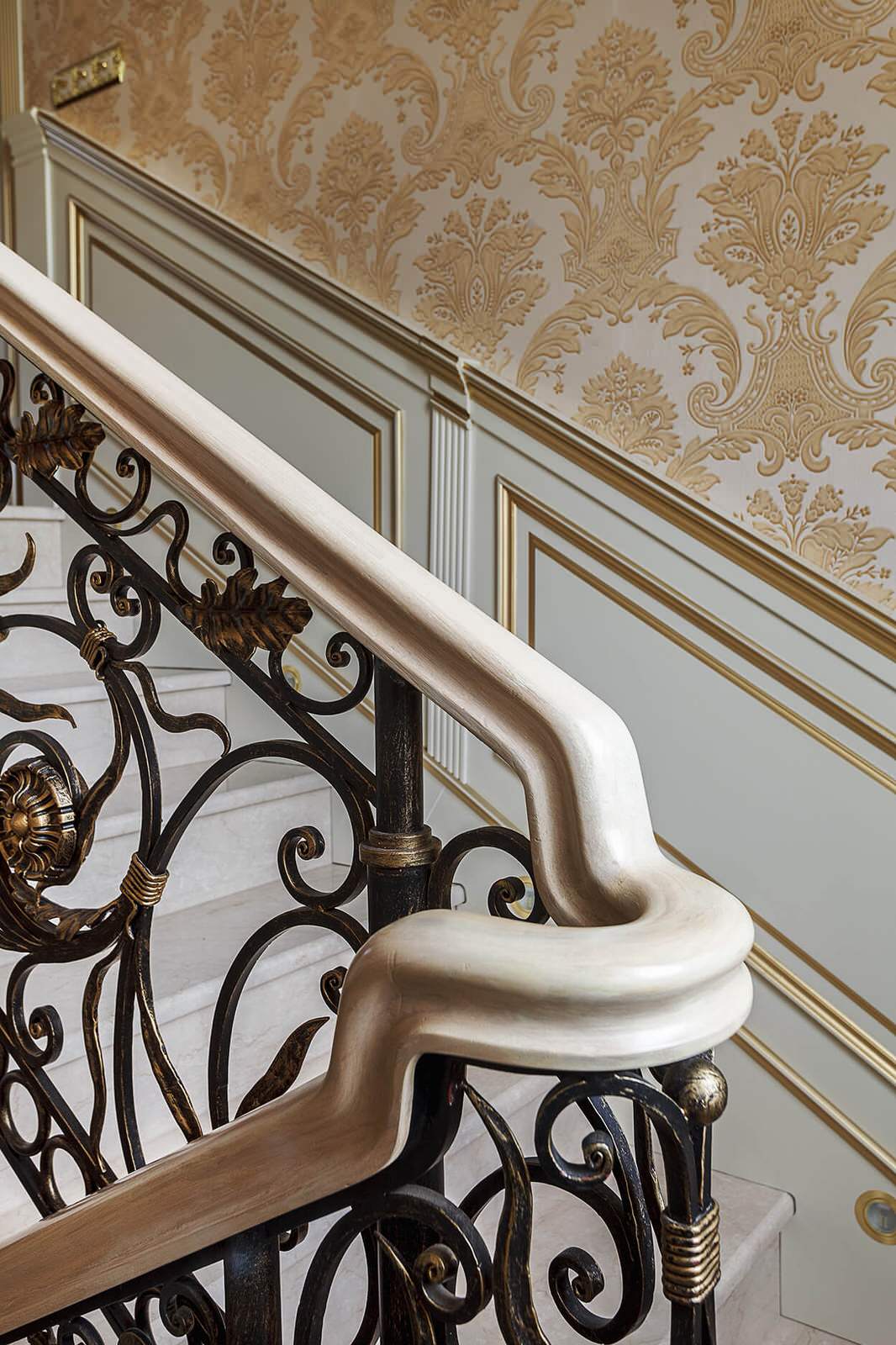 Утопая в роскоши