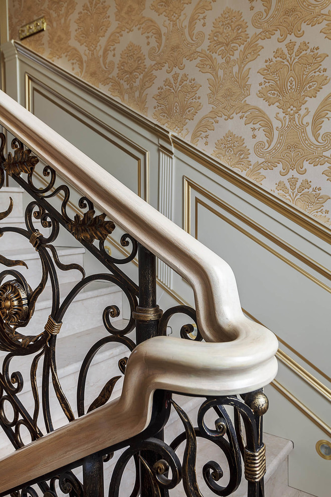 Утопая в роскоши