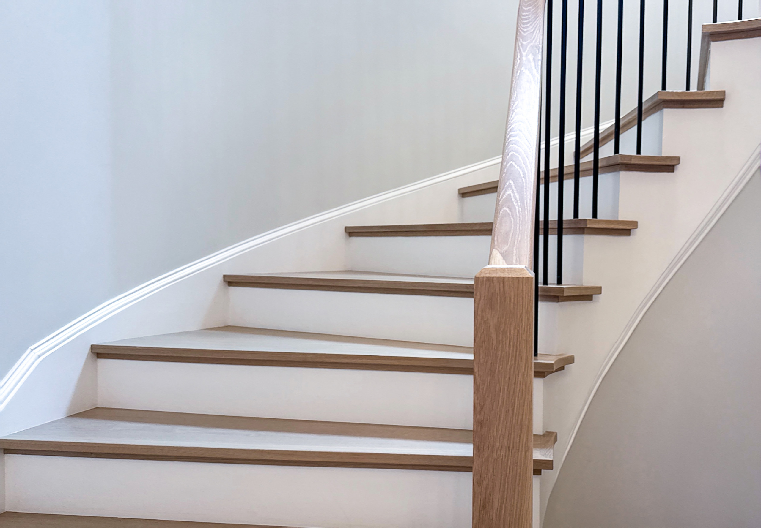 Project #150 | Contemporary White Oak Curve