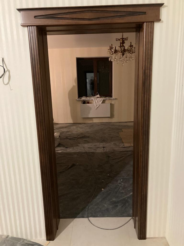 Двери из массива (фото работ с нескольких объектов)