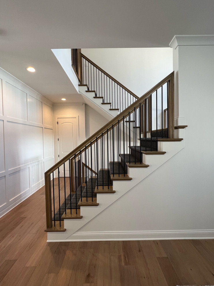 Home design - transitional home design idea in Columbus