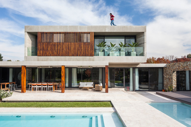 CASA G&Uuml;ELL modern
