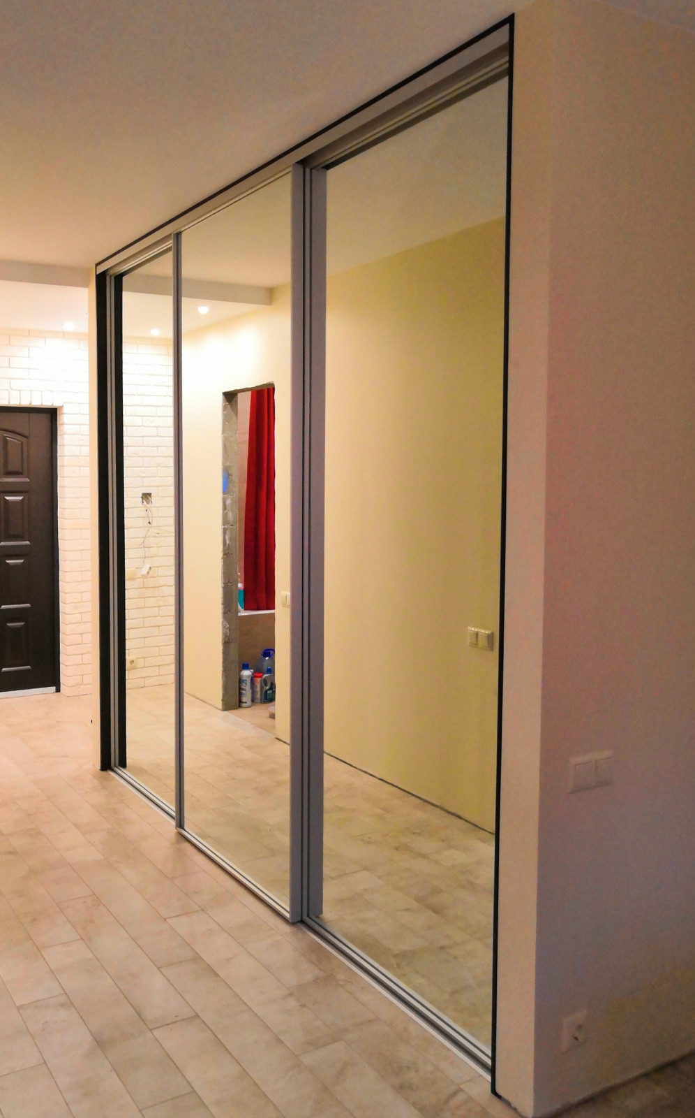 Корпусный шкаф raumplus