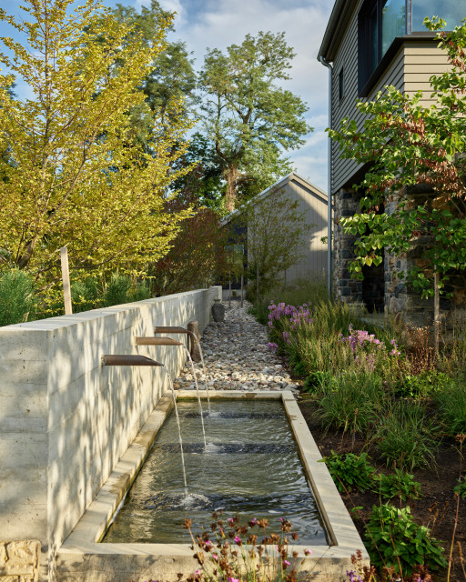 Water Feature contemporary-traedgaard