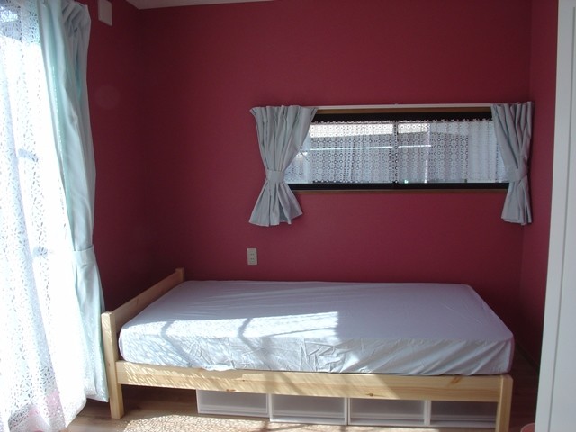 カラフルハウス skandinavisch-schlafzimmer