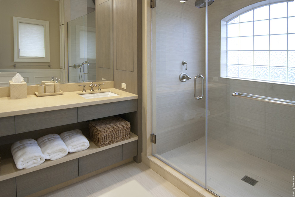 Photo of a contemporary bathroom in New York with an undermount sink.
