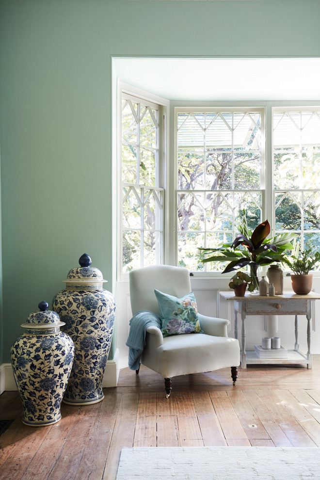 Inspiration for a traditional sunroom in Sydney.