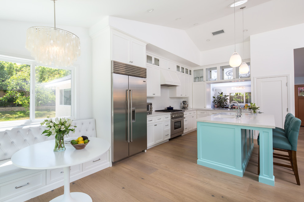 Example of a transitional kitchen design in Orange County