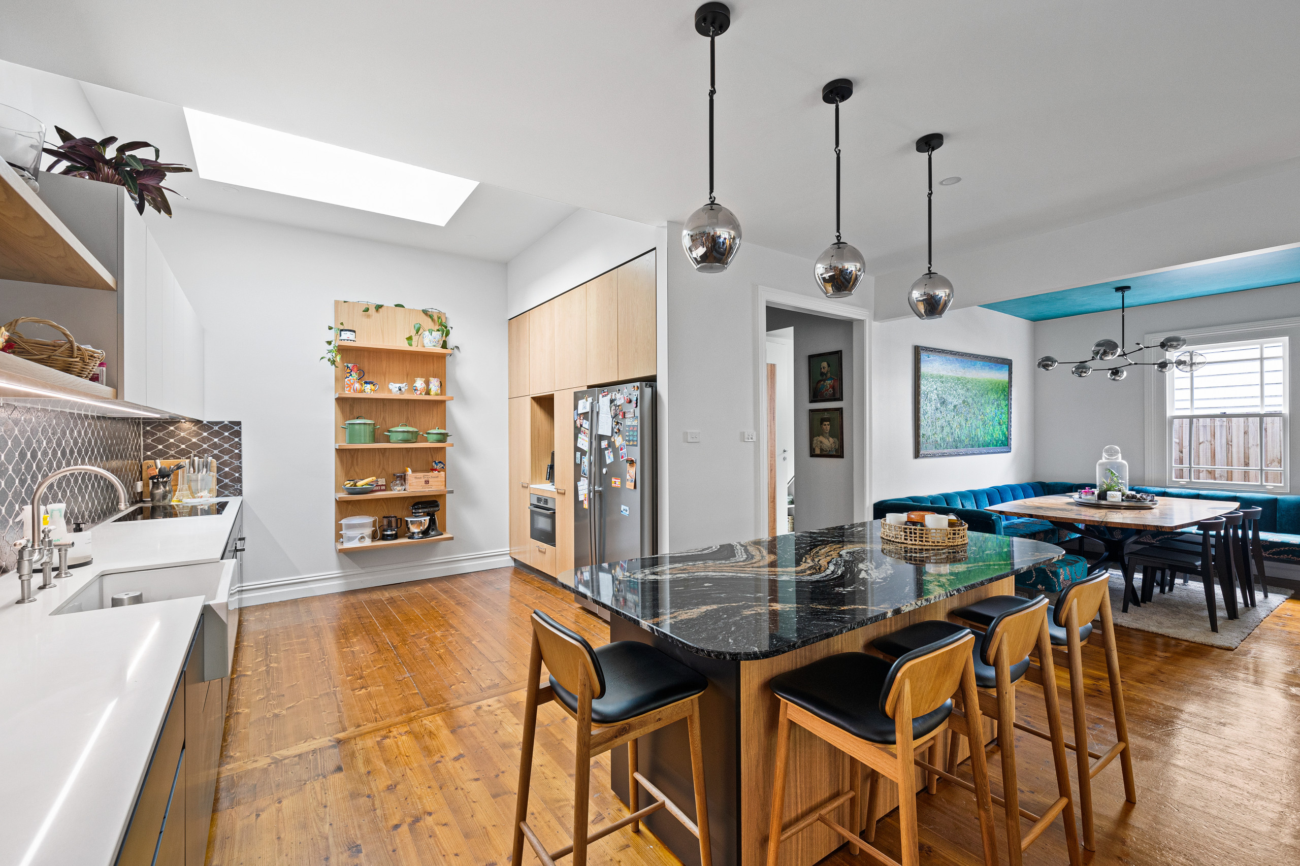 Kitchen - kitchen idea in Melbourne