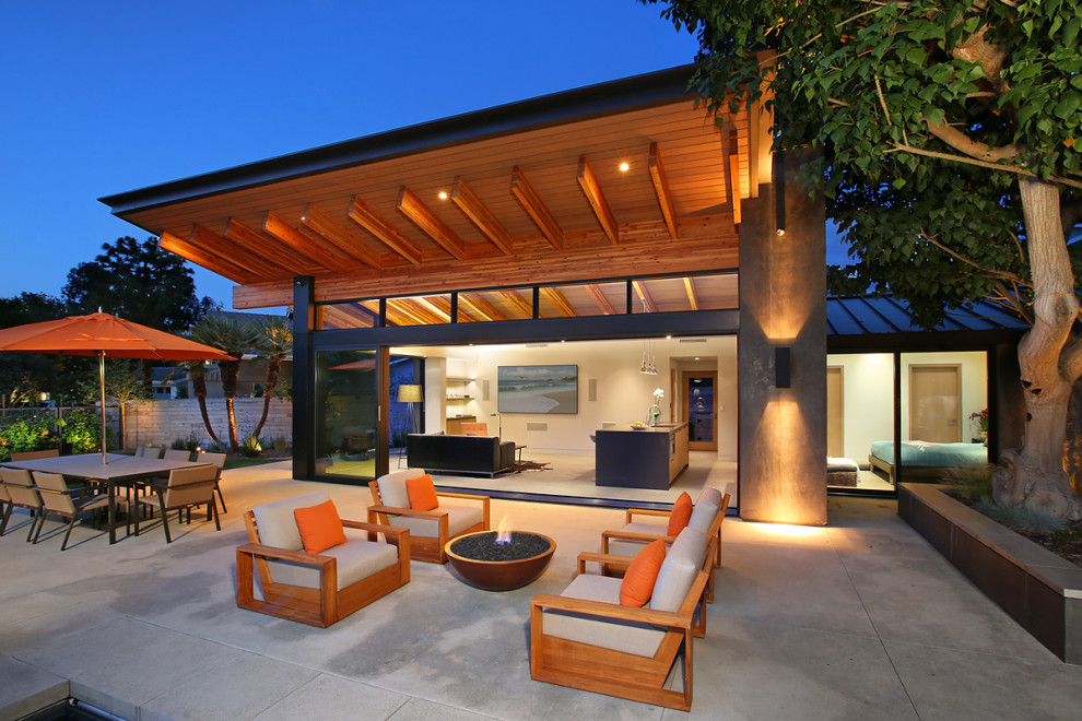 Design ideas for a patio in Orange County.