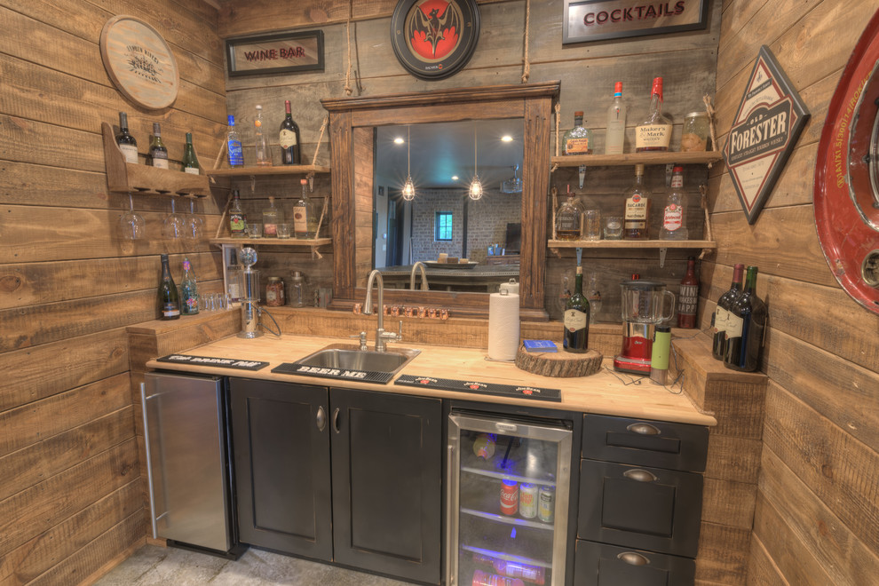 Design ideas for a country home bar in Birmingham.