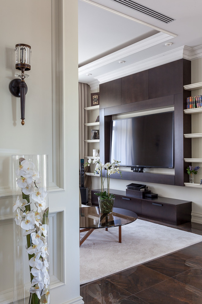 Дом 500 м.кв. в жилом поселке Монолит