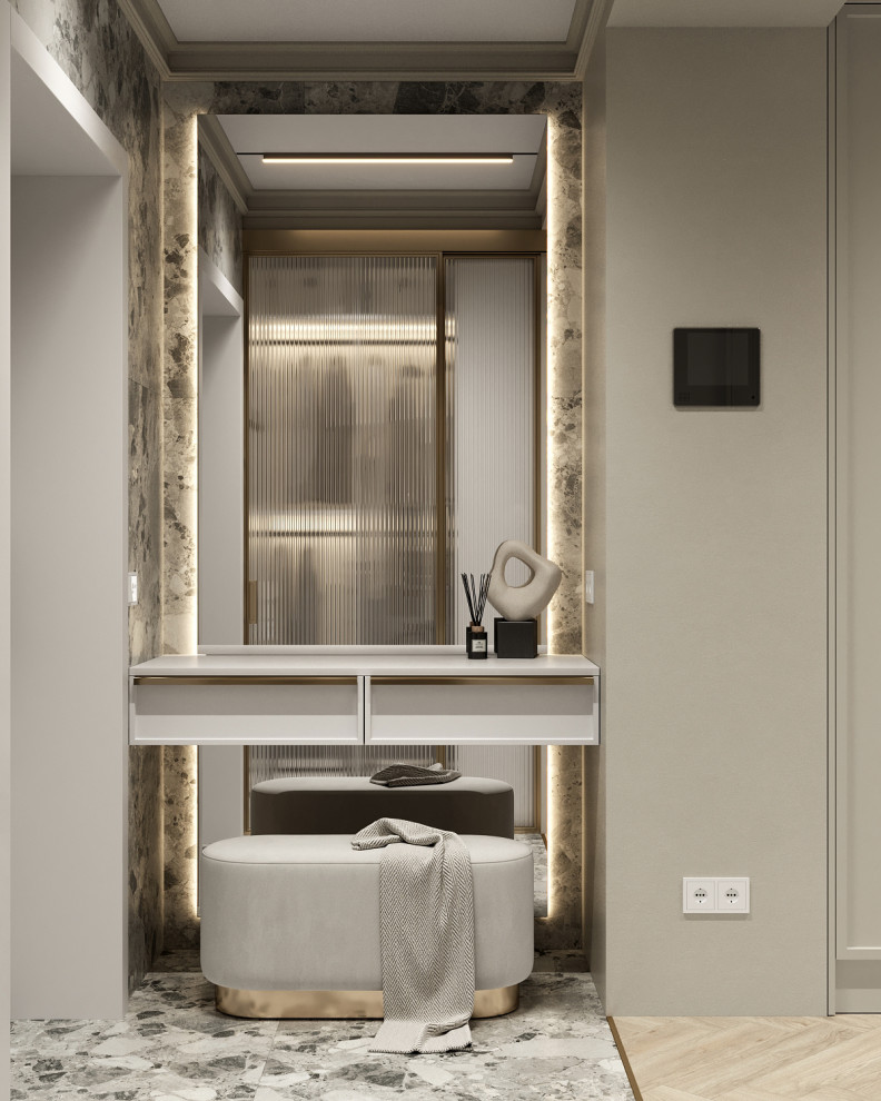 Neoclassical Apartment