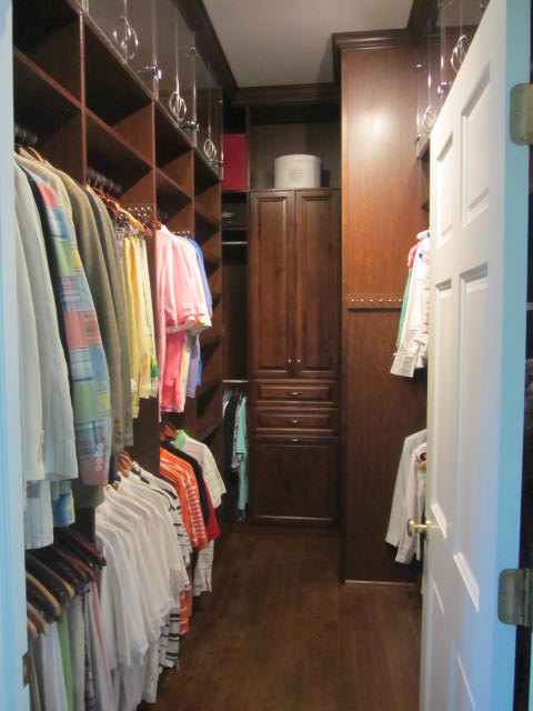 Woodgrain Closet with Upper Lucite Doors