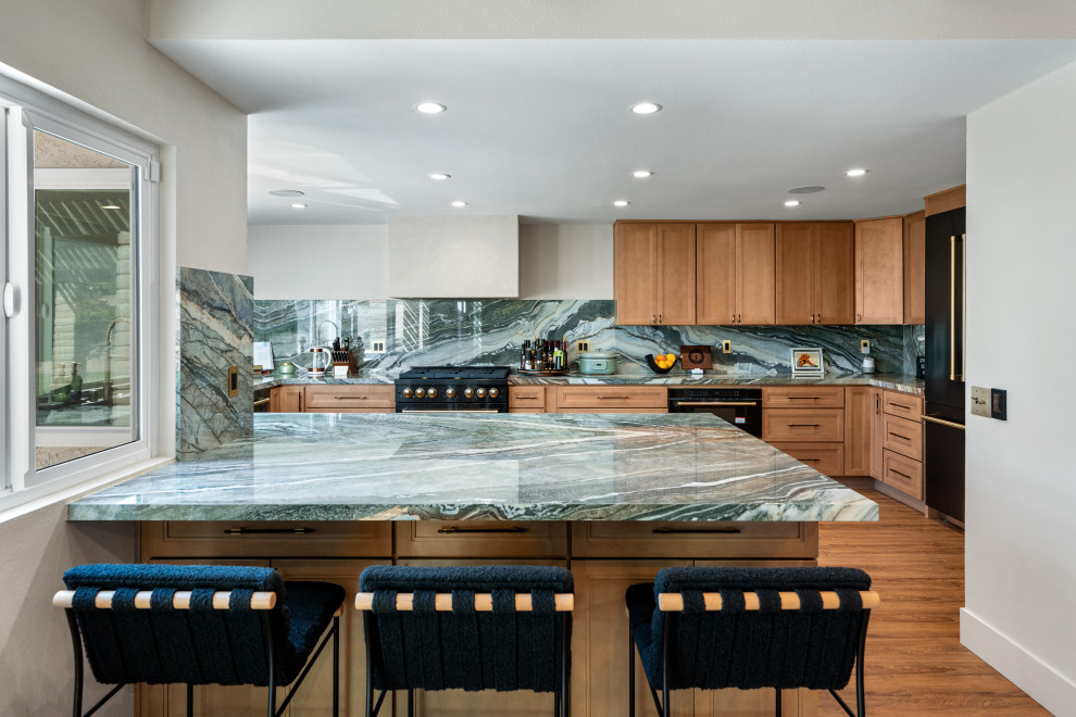 The Bold and Beautiful Kitchen