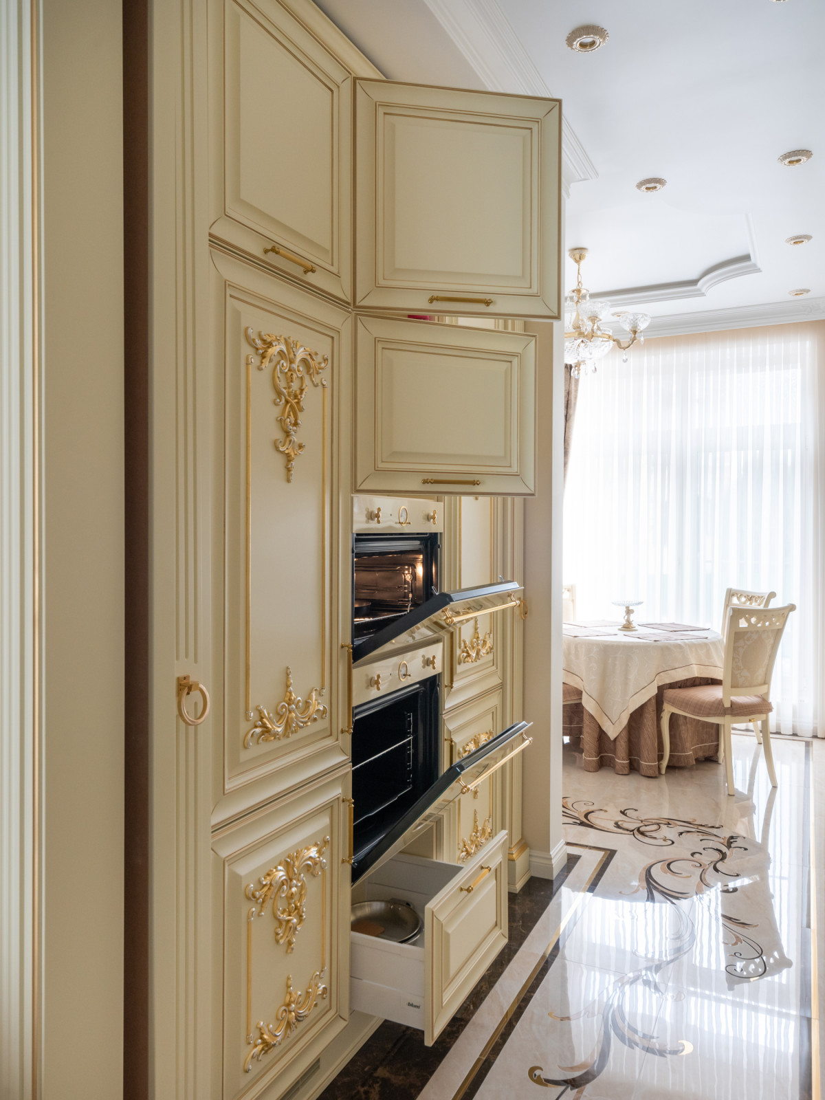 Классический интерьер частного дома