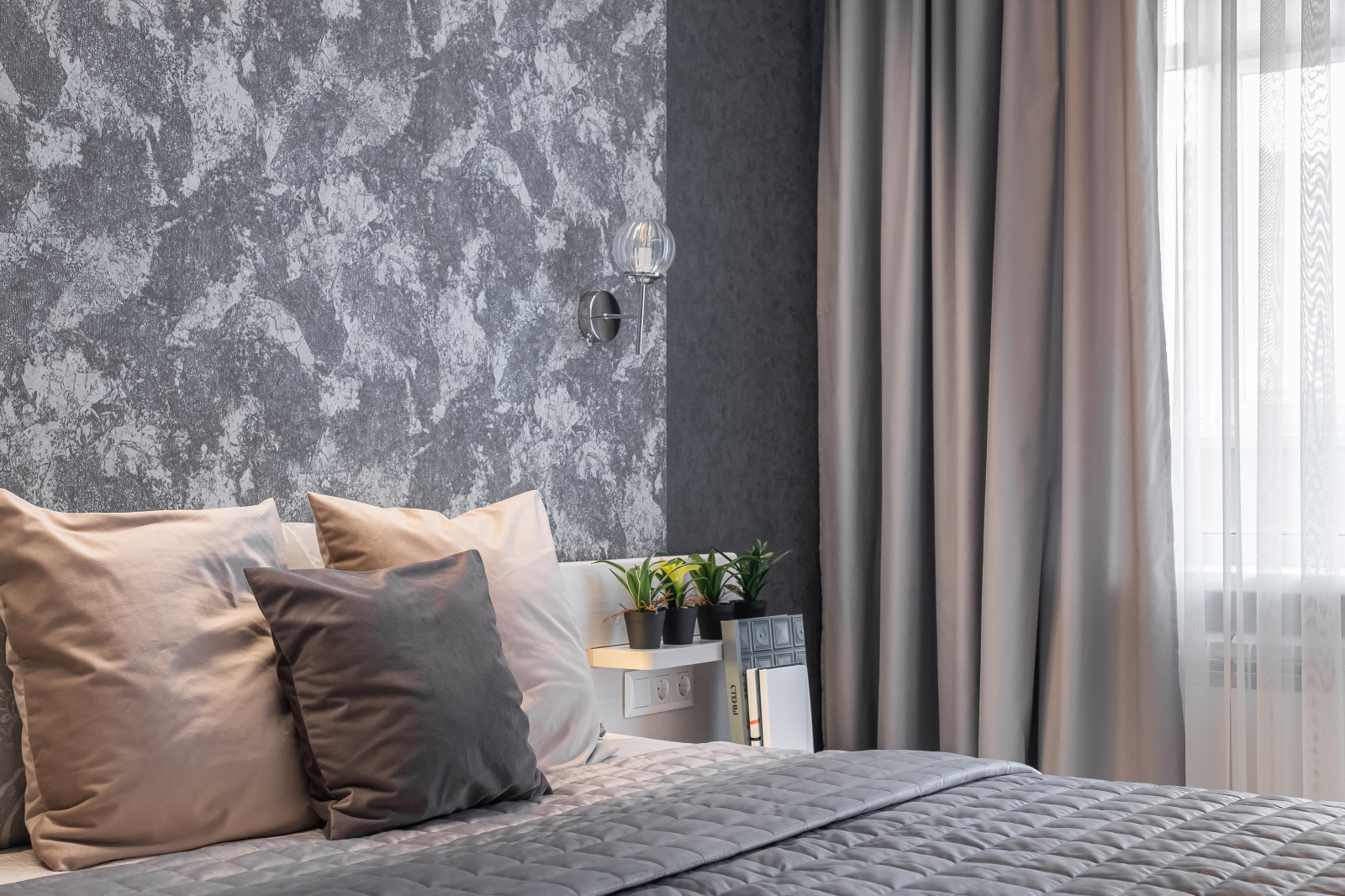 Квартира в цвете антрацит