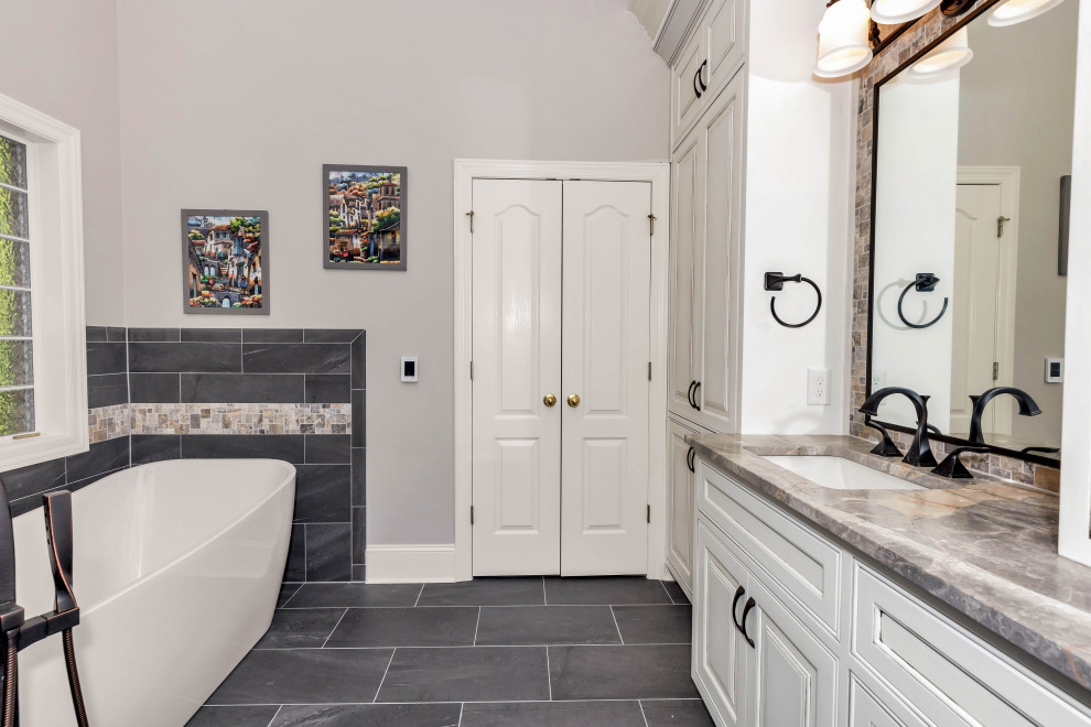 Hidden Valley Master Bathroom Remodel