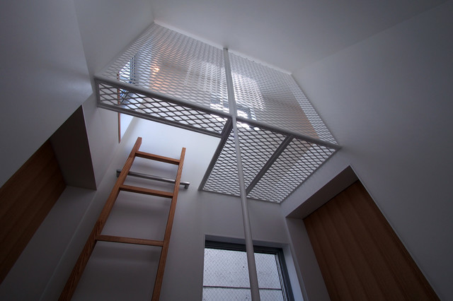 白金の家 minimalistisch-treppen
