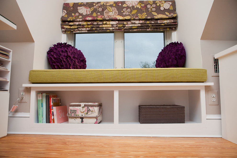 Example of a transitional home design design in DC Metro