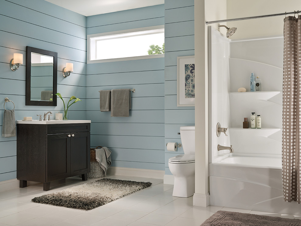 Inspiration for a transitional bathroom remodel in Indianapolis