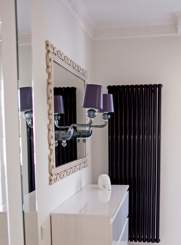 Интроверт House