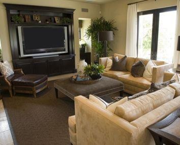 Transitional home design photo in Chicago